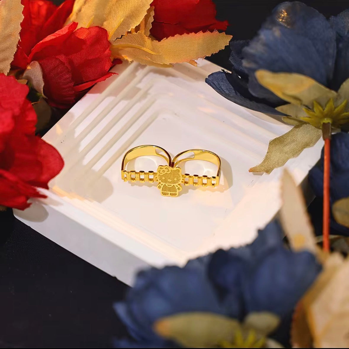 HK Ring